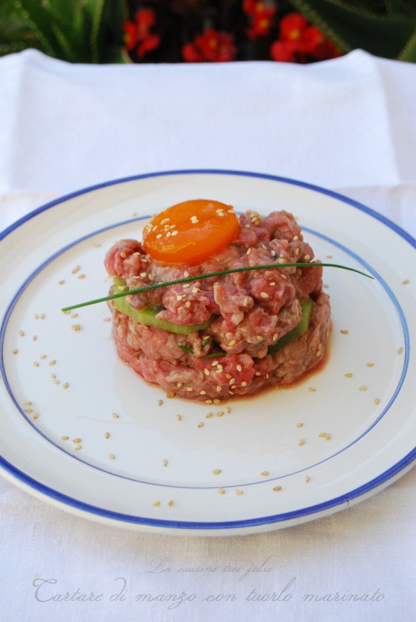 mangiare tuorlo crudo mangiare tuorlo crudo